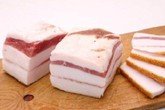 Không ăn mỡ động vật: Quan điểm sai lầm Không ăn mỡ động vật: Quan điểm sai lầm