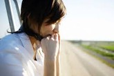 Chê nhà vợ nghèo, bẩn, chồng không muốn về Chê nhà vợ nghèo, bẩn, chồng không muốn về