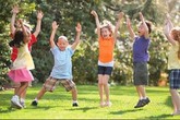 Trẻ em cần vận động ít nhất 60 phút mỗi ngày Trẻ em cần vận động ít nhất 60 phút mỗi ngày