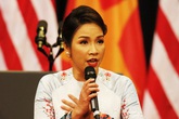 Mỹ Linh chính thức lên tiếng về sự cố hát Quốc ca Mỹ Linh chính thức lên tiếng về sự cố hát Quốc ca