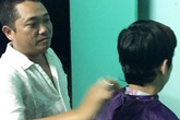 Thằng Cò 'Đất Phương Nam' ra Phú Quốc chạy xe ôm kiếm sống Thằng Cò 'Đất Phương Nam' ra Phú Quốc chạy xe ôm kiếm sống