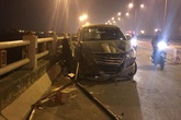 Hà Nội: Nam sinh viên thiệt mạng vì bị ô tô tông xuống cầu Thanh Trì Hà Nội: Nam sinh viên thiệt mạng vì bị ô tô tông xuống cầu Thanh Trì