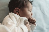 Hy hữu bé trai 1 tuổi đã dậy thì Hy hữu bé trai 1 tuổi đã dậy thì