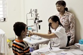Cẩn trọng với chứng viêm nội nhãn ở trẻ Cẩn trọng với chứng viêm nội nhãn ở trẻ