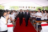Phó Thủ tướng Vương Đình Huệ về trường cũ dự lễ khai giảng Phó Thủ tướng Vương Đình Huệ về trường cũ dự lễ khai giảng