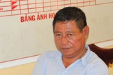 Hai giờ gắp đạn khỏi cổ nạn nhân bị trung tá người Campuchia bắn Hai giờ gắp đạn khỏi cổ nạn nhân bị trung tá người Campuchia bắn