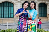 Ngưỡng mộ cách phối áo dài cách tân vạt ngắn với quần âu đẹp như sao Việt Ngưỡng mộ cách phối áo dài cách tân vạt ngắn với quần âu đẹp như sao Việt