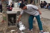 Sau vụ nổ bốt điện Hà Đông: "Tử thần" vẫn rình rập nhiều nơi Sau vụ nổ bốt điện Hà Đông: "Tử thần" vẫn rình rập nhiều nơi