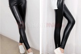 Nhiều người trẻ đau dạ dày, viêm nhiễm sinh dục vì quần legging Nhiều người trẻ đau dạ dày, viêm nhiễm sinh dục vì quần legging