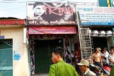 Người đàn ông chết trong tư thế treo cổ tại tiệm cắt tóc Người đàn ông chết trong tư thế treo cổ tại tiệm cắt tóc