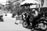 Chung cư cao cấp Sông Hồng Park View: Hết nước nhiễm bẩn, giờ đến bị đe dọa xử bằng “luật rừng” Chung cư cao cấp Sông Hồng Park View: Hết nước nhiễm bẩn, giờ đến bị đe dọa xử bằng “luật rừng”