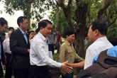 Chủ tịch Hà Nội đang đối thoại với bà con Đồng Tâm Chủ tịch Hà Nội đang đối thoại với bà con Đồng Tâm
