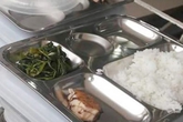 Sẽ kỷ luật Hiệu trưởng trường bớt suất ăn của học sinh nếu phát hiện sai phạm nặng Sẽ kỷ luật Hiệu trưởng trường bớt suất ăn của học sinh nếu phát hiện sai phạm nặng