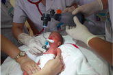 Bệnh viện huyện làm chủ kỹ thuật cao, dân miền núi, nước bạn “được nhờ” Bệnh viện huyện làm chủ kỹ thuật cao, dân miền núi, nước bạn “được nhờ”