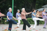 Bi hài chuyện “mắng người trong gương”, quên mặt con cháu Bi hài chuyện “mắng người trong gương”, quên mặt con cháu