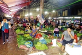 Cả triệu người mua thực phẩm chỉ bằng... niềm tin Cả triệu người mua thực phẩm chỉ bằng... niềm tin