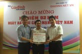 Báo GĐ&XH, Hội đồng hương Hà Tĩnh tiếp tục kêu gọi ủng hộ đồng bào vùng lũ Hà Tĩnh Báo GĐ&XH, Hội đồng hương Hà Tĩnh tiếp tục kêu gọi ủng hộ đồng bào vùng lũ Hà Tĩnh