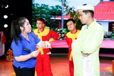 Học trò Hồng Vân hát hit Sơn Tùng M-TP phong cách ca trù Học trò Hồng Vân hát hit Sơn Tùng M-TP phong cách ca trù