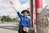 Câu chuyện truyền cảm hứng từ nữ tình nguyện viên cụt tay Câu chuyện truyền cảm hứng từ nữ tình nguyện viên cụt tay