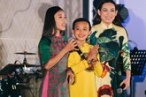 Hồ Văn Cường được mến mộ trong lần đầu xuất ngoại Hồ Văn Cường được mến mộ trong lần đầu xuất ngoại