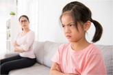 Vì sao cha mẹ nghiêm khắc nhưng con vẫn hư? Vì sao cha mẹ nghiêm khắc nhưng con vẫn hư?