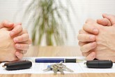 Khi ly hôn có được chia tài sản bố mẹ chồng tặng? Khi ly hôn có được chia tài sản bố mẹ chồng tặng?