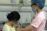 Nghe tiếng con thở rít như gà gáy, cha mẹ coi chừng con tắt thở giữa đêm Nghe tiếng con thở rít như gà gáy, cha mẹ coi chừng con tắt thở giữa đêm