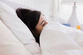 Mẹ bắt tôi phá thai vì gia đình nhà anh quá nghèo Mẹ bắt tôi phá thai vì gia đình nhà anh quá nghèo