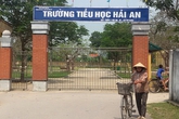 Phụ huynh kiện trường đòi hơn một tỷ vì con gái bị ném hỏng mắt Phụ huynh kiện trường đòi hơn một tỷ vì con gái bị ném hỏng mắt