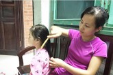 Người mẹ “trẻ nhất làng” và ngôi nhà có 6 đứa con Người mẹ “trẻ nhất làng” và ngôi nhà có 6 đứa con