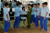 Trách nhiệm hình sự đối với người vị thành niên: Nhà tù không phải là nơi tốt nhất để giáo dục (?) Trách nhiệm hình sự đối với người vị thành niên: Nhà tù không phải là nơi tốt nhất để giáo dục (?)