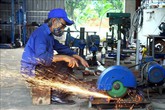 Cụ ông đam mê sáng tạo khoa học công nghệ Cụ ông đam mê sáng tạo khoa học công nghệ