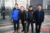 Người đàn ông Trung Quốc ngồi tù oan suốt 23 năm: Ra tù với cơ thể bệnh tật, mẹ chết, vợ đã tái hôn Người đàn ông Trung Quốc ngồi tù oan suốt 23 năm: Ra tù với cơ thể bệnh tật, mẹ chết, vợ đã tái hôn
