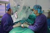 Bé trai nhập viện vì "cậu nhỏ" tím đen, buộc phải cắt bỏ do sự chủ quan của gia đình Bé trai nhập viện vì "cậu nhỏ" tím đen, buộc phải cắt bỏ do sự chủ quan của gia đình