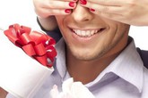 Qua 8/3 rồi, đây là món quà chị em nên mua tặng phái mạnh dịp Valentine trắng 14/3 Qua 8/3 rồi, đây là món quà chị em nên mua tặng phái mạnh dịp Valentine trắng 14/3