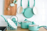 Những món phụ kiện bếp đẹp đến "lịm tim" dành cho tín đồ gam màu pastel Những món phụ kiện bếp đẹp đến "lịm tim" dành cho tín đồ gam màu pastel
