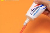 Mẹo "vét cạn" dầu gội và kem đánh răng đơn giản lại tiết kiệm, ai cũng làm được Mẹo "vét cạn" dầu gội và kem đánh răng đơn giản lại tiết kiệm, ai cũng làm được