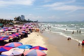 Tiểu thương Vũng Tàu bán hải sản không nghỉ tay dịp 30/4 Tiểu thương Vũng Tàu bán hải sản không nghỉ tay dịp 30/4