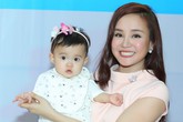 Vy Oanh lần đầu đưa cả hai con đi sự kiện Vy Oanh lần đầu đưa cả hai con đi sự kiện