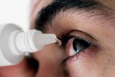 Hỏng mắt vì những cách chữa truyền miệng Hỏng mắt vì những cách chữa truyền miệng