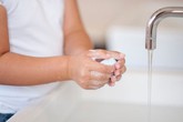 3 mẹo tiết kiệm nước siêu thông minh cho chị em bạn dì 3 mẹo tiết kiệm nước siêu thông minh cho chị em bạn dì