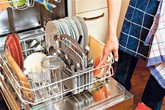 5 điều hầu hết mọi người hiểu sai về máy rửa bát 5 điều hầu hết mọi người hiểu sai về máy rửa bát