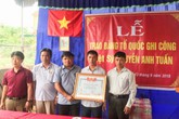 Nghệ An: Trao bằng “Tổ quốc ghi công” cho nam sinh quên mình cứu bạn Nghệ An: Trao bằng “Tổ quốc ghi công” cho nam sinh quên mình cứu bạn