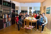 Căn nhà như bước ra từ cổ tích của Kim Lý chứng minh anh không hề thua kém bât cứ người đàn ông nào của Hà Hồ Căn nhà như bước ra từ cổ tích của Kim Lý chứng minh anh không hề thua kém bât cứ người đàn ông nào của Hà Hồ
