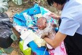 Bé sơ sinh bị bỏ rơi ở đường cao tốc Bé sơ sinh bị bỏ rơi ở đường cao tốc