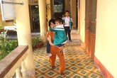 Mong ước của người mẹ đơn thân bệnh tật nuôi con xương thủy tinh Mong ước của người mẹ đơn thân bệnh tật nuôi con xương thủy tinh