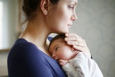 Hận mẹ chồng hành hạ khi ở cữ, nàng dâu 'trả đũa' mẹ chồng Hận mẹ chồng hành hạ khi ở cữ, nàng dâu 'trả đũa' mẹ chồng