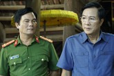 Nhà văn Phạm Ngọc Tiến: “Ai chê phim “Sinh tử” đúng, tôi gọi bằng mẹ” Nhà văn Phạm Ngọc Tiến: “Ai chê phim “Sinh tử” đúng, tôi gọi bằng mẹ”