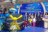 Bảo Việt Nhân thọ trao tặng xe ô tô gần 800 triệu đồng cho khách hàng tại Hải Dương Bảo Việt Nhân thọ trao tặng xe ô tô gần 800 triệu đồng cho khách hàng tại Hải Dương