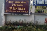 Phó chủ tịch xã ở Cà Mau cưới vợ chưa đủ 18 tuổi cho con trai Phó chủ tịch xã ở Cà Mau cưới vợ chưa đủ 18 tuổi cho con trai